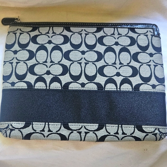 Coach Black & Grey Signature Monogram Ipad Tablet Laptop Case/Pouch - Picture 1 of 5